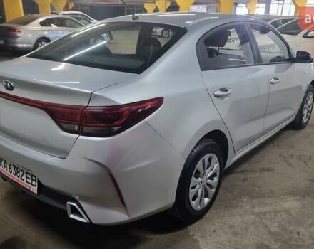 Серый Киа Рио, объемом двигателя 1.37 л и пробегом 64 тыс. км за 12900 $, фото 3 на Automoto.ua