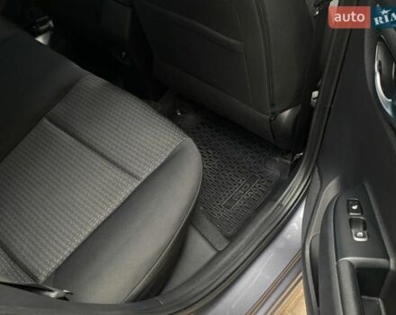 Серый Киа Рио, объемом двигателя 1.59 л и пробегом 70 тыс. км за 15300 $, фото 12 на Automoto.ua