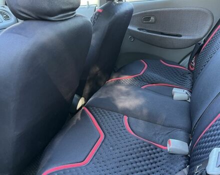 Серый Киа Рио, объемом двигателя 1.4 л и пробегом 111 тыс. км за 2009 $, фото 6 на Automoto.ua