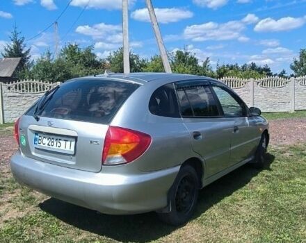 Серый Киа Рио, объемом двигателя 1.3 л и пробегом 270 тыс. км за 2194 $, фото 8 на Automoto.ua