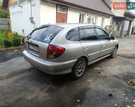 Кіа Ріо 2002 у Мироновке на Automoto.ua Сірий Кіа Ріо, об'ємом двигуна 1.49 л та пробігом 235 тис. км за 2500 $, фото 4 на Automoto.ua