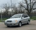 Серый Киа Рио, объемом двигателя 1.3 л и пробегом 225 тыс. км за 2500 $, фото 2 на Automoto.ua