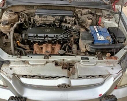 Серый Киа Рио, объемом двигателя 0 л и пробегом 230 тыс. км за 1100 $, фото 4 на Automoto.ua