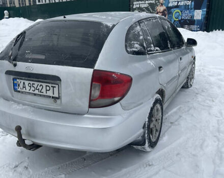 Сірий Кіа Ріо, об'ємом двигуна 1.34 л та пробігом 402 тис. км за 3300 $, фото 4 на Automoto.ua