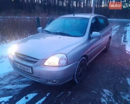 Сірий Кіа Ріо, об'ємом двигуна 1.49 л та пробігом 180 тис. км за 1850 $, фото 4 на Automoto.ua