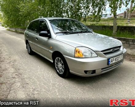 Серый Киа Рио, объемом двигателя 1.3 л и пробегом 206 тыс. км за 1750 $, фото 2 на Automoto.ua