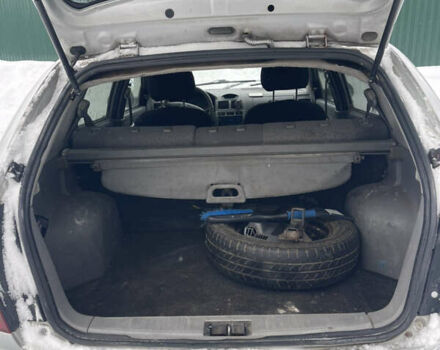 Сірий Кіа Ріо, об'ємом двигуна 1.34 л та пробігом 402 тис. км за 3300 $, фото 13 на Automoto.ua