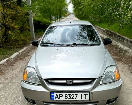Серый Киа Рио, объемом двигателя 1.3 л и пробегом 206 тыс. км за 1750 $, фото 1 на Automoto.ua