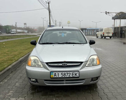 Серый Киа Рио, объемом двигателя 1.34 л и пробегом 470 тыс. км за 2500 $, фото 4 на Automoto.ua