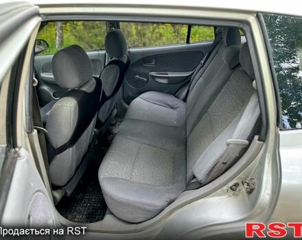 Серый Киа Рио, объемом двигателя 1.3 л и пробегом 206 тыс. км за 1750 $, фото 7 на Automoto.ua