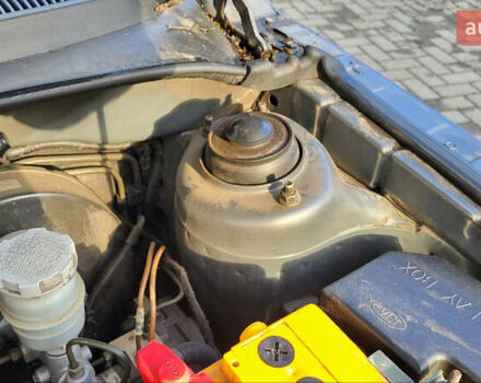 Сірий Кіа Ріо, об'ємом двигуна 1.49 л та пробігом 236 тис. км за 3300 $, фото 27 на Automoto.ua