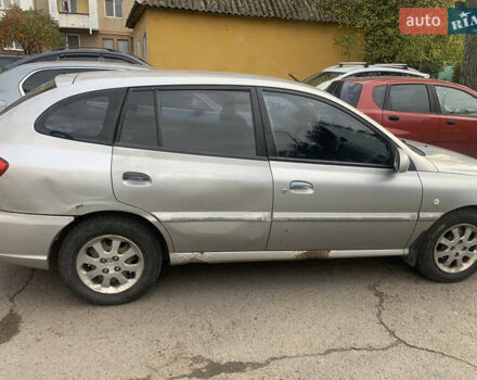 Кіа Ріо 2004 у Ужгороді на Automoto.ua Сірий Кіа Ріо, об'ємом двигуна 1.4 л та пробігом 290 тис. км за 1300 $, фото 3 на Automoto.ua
