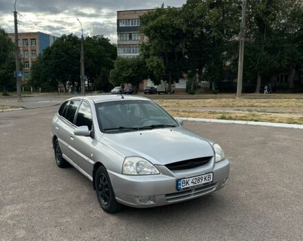 Серый Киа Рио, объемом двигателя 1.34 л и пробегом 160 тыс. км за 2100 $, фото 1 на Automoto.ua