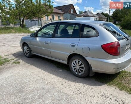 Серый Киа Рио, объемом двигателя 1.3 л и пробегом 181 тыс. км за 2200 $, фото 1 на Automoto.ua