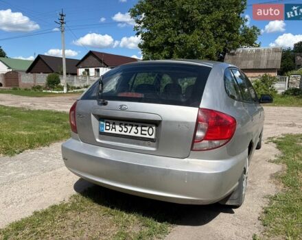 Серый Киа Рио, объемом двигателя 1.3 л и пробегом 181 тыс. км за 2200 $, фото 4 на Automoto.ua