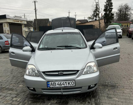 Сірий Кіа Ріо, об'ємом двигуна 1.49 л та пробігом 300 тис. км за 2500 $, фото 5 на Automoto.ua