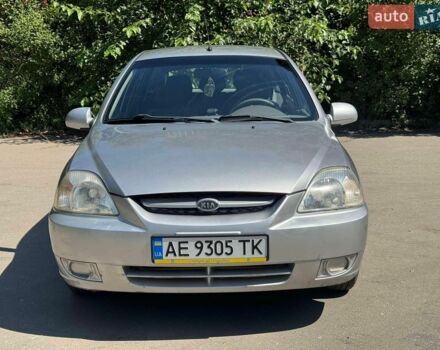 Серый Киа Рио, объемом двигателя 1.34 л и пробегом 209 тыс. км за 3300 $, фото 1 на Automoto.ua