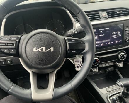 Серый Киа Рио, объемом двигателя 1.6 л и пробегом 33 тыс. км за 9560 $, фото 4 на Automoto.ua