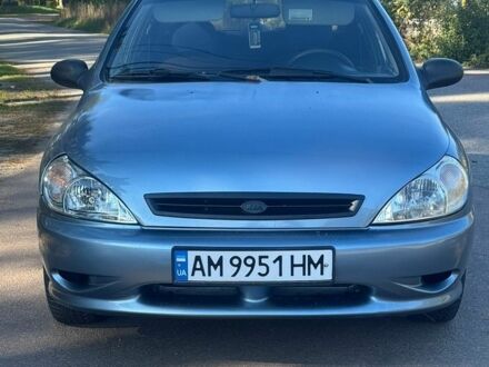 Серый Киа Рио, объемом двигателя 1.3 л и пробегом 354 тыс. км за 2200 $, фото 1 на Automoto.ua