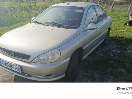 Серый Киа Рио, объемом двигателя 1.3 л и пробегом 210 тыс. км за 2150 $, фото 1 на Automoto.ua