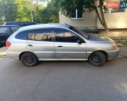 Сірий Кіа Ріо, об'ємом двигуна 1.3 л та пробігом 300 тис. км за 2000 $, фото 1 на Automoto.ua