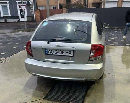 Сірий Кіа Ріо, об'ємом двигуна 1.4 л та пробігом 125 тис. км за 1600 $, фото 1 на Automoto.ua