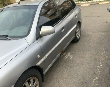 Кіа Ріо 2004 у Ужгороді на Automoto.ua Сірий Кіа Ріо, об'ємом двигуна 1.4 л та пробігом 290 тис. км за 1300 $, фото 1 на Automoto.ua
