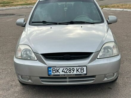 Серый Киа Рио, объемом двигателя 1.34 л и пробегом 160 тыс. км за 2100 $, фото 1 на Automoto.ua