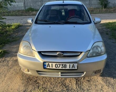 Серый Киа Рио, объемом двигателя 1.5 л и пробегом 255 тыс. км за 1900 $, фото 1 на Automoto.ua