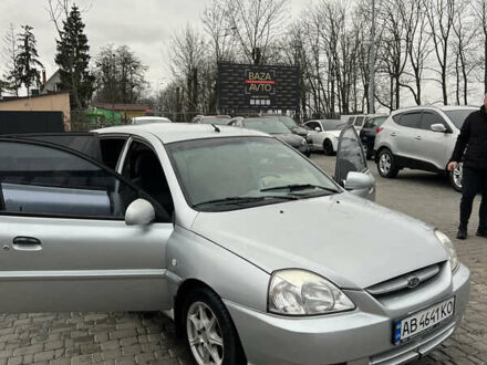 Серый Киа Рио, объемом двигателя 1.49 л и пробегом 300 тыс. км за 2500 $, фото 1 на Automoto.ua