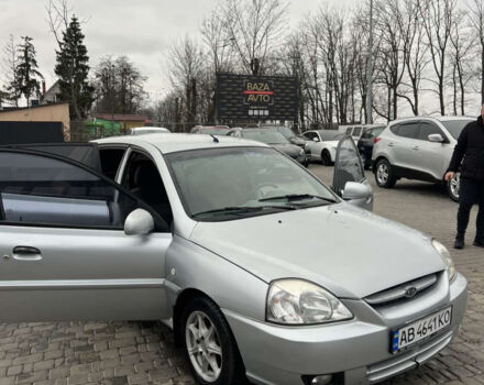 Сірий Кіа Ріо, об'ємом двигуна 1.49 л та пробігом 300 тис. км за 2500 $, фото 1 на Automoto.ua