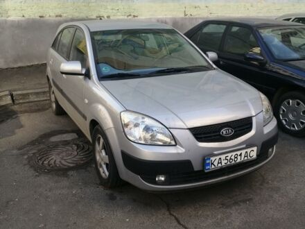 Сірий Кіа Ріо, об'ємом двигуна 1.5 л та пробігом 180 тис. км за 5000 $, фото 1 на Automoto.ua