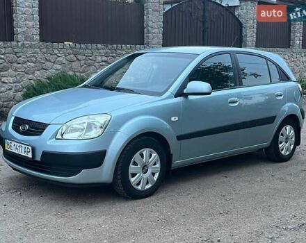 Сірий Кіа Ріо, об'ємом двигуна 1.4 л та пробігом 254 тис. км за 4600 $, фото 1 на Automoto.ua
