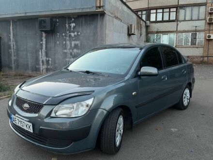 Сірий Кіа Ріо, об'ємом двигуна 1.4 л та пробігом 288 тис. км за 4500 $, фото 1 на Automoto.ua