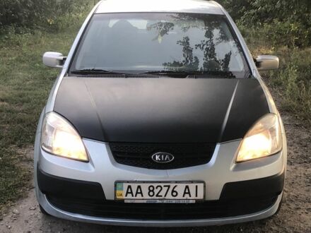 Серый Киа Рио, объемом двигателя 1.4 л и пробегом 50 тыс. км за 2300 $, фото 1 на Automoto.ua