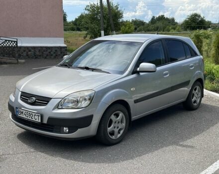 Серый Киа Рио, объемом двигателя 1.4 л и пробегом 127 тыс. км за 4800 $, фото 1 на Automoto.ua