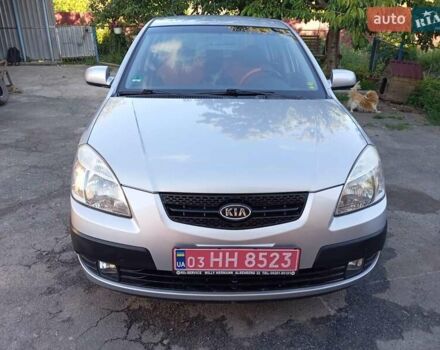 Сірий Кіа Ріо, об'ємом двигуна 0 л та пробігом 127 тис. км за 4800 $, фото 1 на Automoto.ua