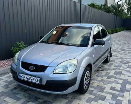Серый Киа Рио, объемом двигателя 1.4 л и пробегом 218 тыс. км за 4500 $, фото 1 на Automoto.ua