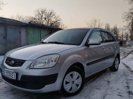 Серый Киа Рио, объемом двигателя 1.4 л и пробегом 146 тыс. км за 5500 $, фото 1 на Automoto.ua