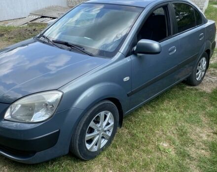 Серый Киа Рио, объемом двигателя 1.5 л и пробегом 137 тыс. км за 4800 $, фото 1 на Automoto.ua