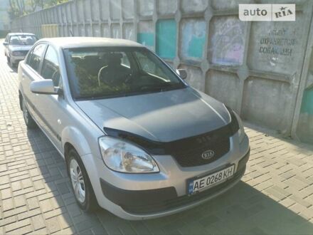 Кіа Ріо 2007 у Дніпро (Дніпропетровську) на Automoto.ua Сірий Кіа Ріо, об'ємом двигуна 1.4 л та пробігом 195 тис. км за 4400 $, фото 1 на Automoto.ua