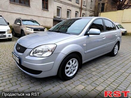 Серый Киа Рио, объемом двигателя 1.4 л и пробегом 94 тыс. км за 4900 $, фото 1 на Automoto.ua