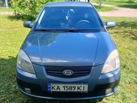 Сірий Кіа Ріо, об'ємом двигуна 1.5 л та пробігом 280 тис. км за 4500 $, фото 1 на Automoto.ua