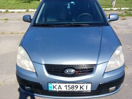 Серый Киа Рио, объемом двигателя 1.5 л и пробегом 290 тыс. км за 4600 $, фото 1 на Automoto.ua