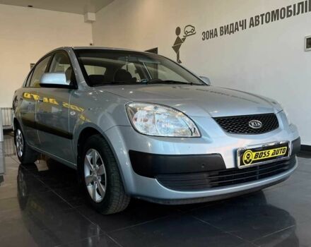 Сірий Кіа Ріо, об'ємом двигуна 1.4 л та пробігом 93 тис. км за 5600 $, фото 1 на Automoto.ua