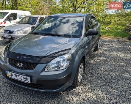 Серый Киа Рио, объемом двигателя 1.4 л и пробегом 169 тыс. км за 4500 $, фото 1 на Automoto.ua