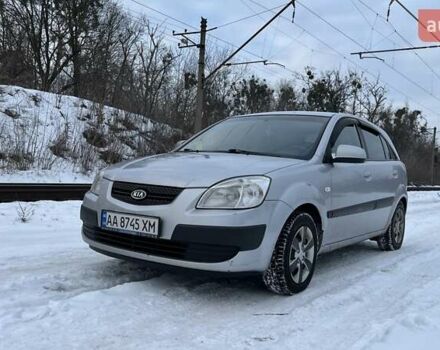 Серый Киа Рио, объемом двигателя 1.4 л и пробегом 271 тыс. км за 4500 $, фото 1 на Automoto.ua