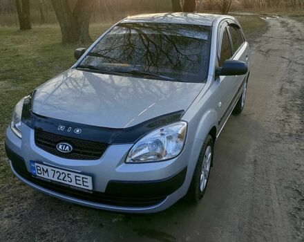 Сірий Кіа Ріо, об'ємом двигуна 1.4 л та пробігом 227 тис. км за 4000 $, фото 1 на Automoto.ua