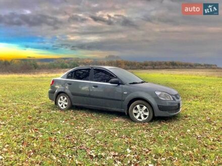 Сірий Кіа Ріо, об'ємом двигуна 1.4 л та пробігом 184 тис. км за 5100 $, фото 1 на Automoto.ua