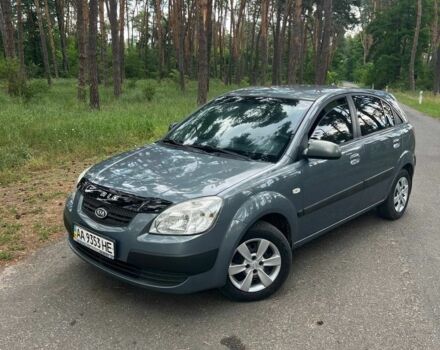 Серый Киа Рио, объемом двигателя 1.4 л и пробегом 137 тыс. км за 4900 $, фото 1 на Automoto.ua